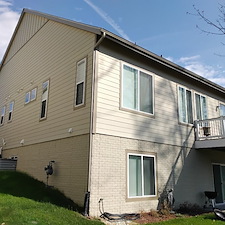 House-washing-Window-Cleaning-Deck-Cleaning-in-Lake-Frederick-VA 0